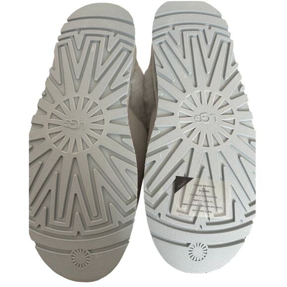 Women’s Size 9 UGG UGG DISQUETTE GOOSE Suede Shearling Fur Lined New - Picture 2 of 6